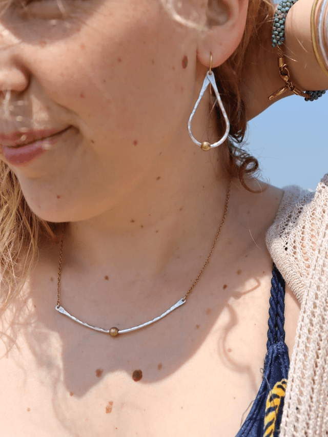 Collier Mobile